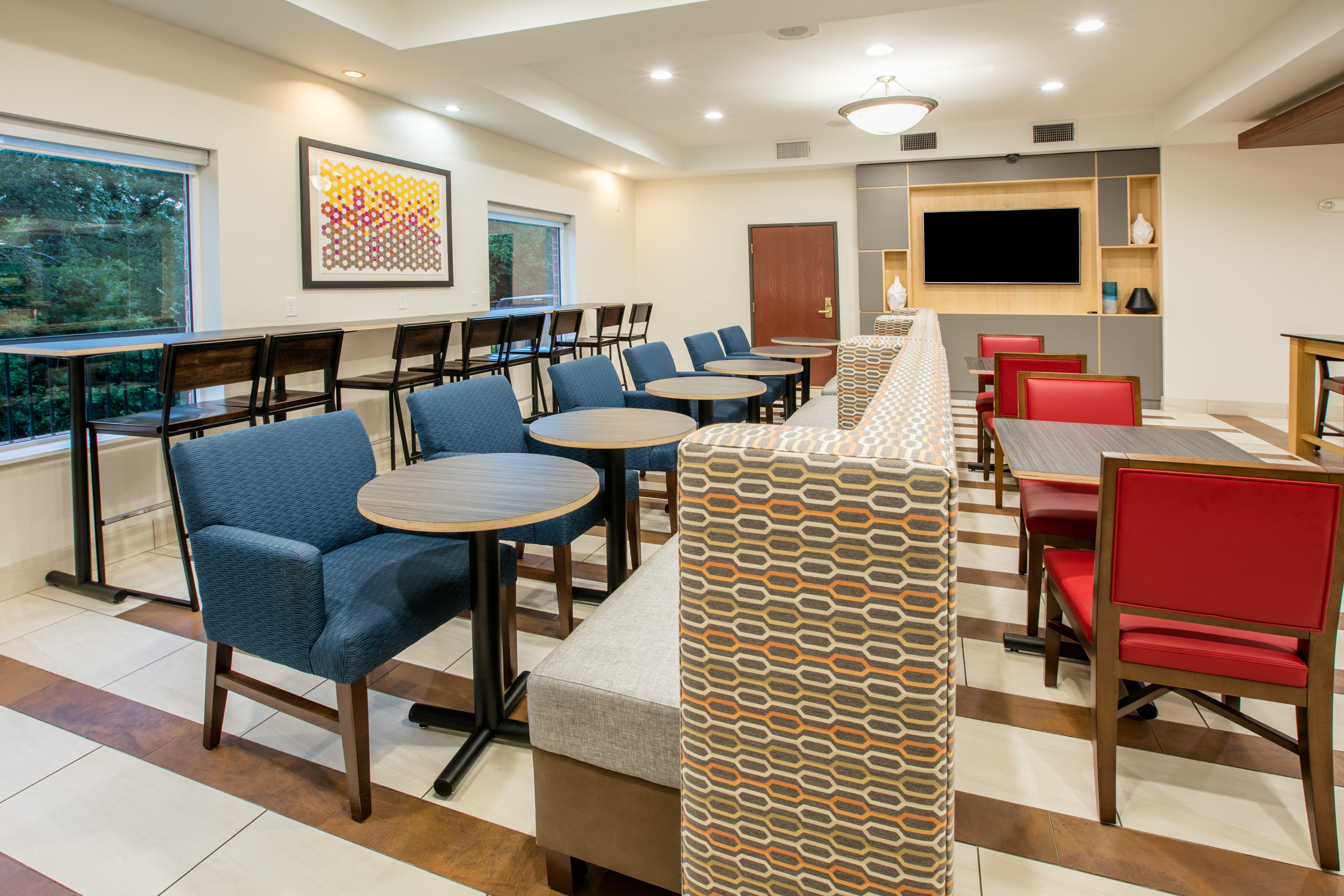 Holiday Inn Express Hotel & Suites Dallas - Grand Prairie I-20 By Ihg Exterior photo