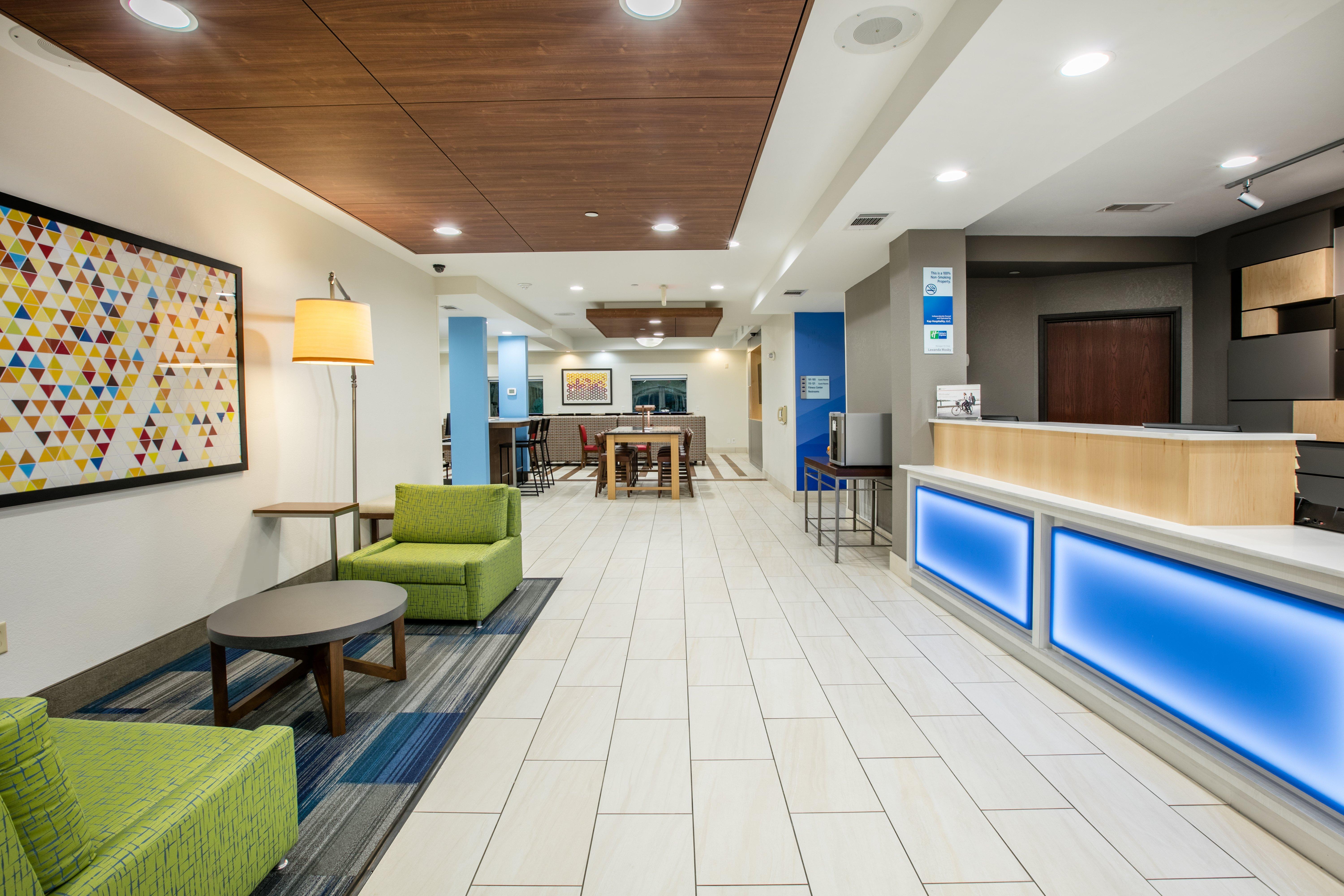 Holiday Inn Express Hotel & Suites Dallas - Grand Prairie I-20 By Ihg Exterior photo