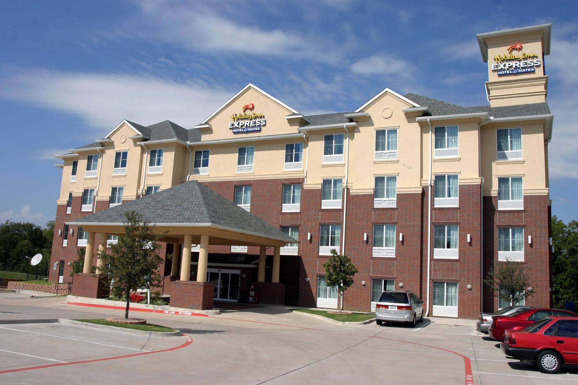 Holiday Inn Express Hotel & Suites Dallas - Grand Prairie I-20 By Ihg Exterior photo